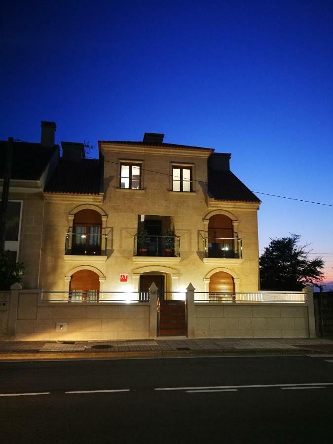 Apartamentos Playa Compostela Vilagarcia de Arousa Exterior foto